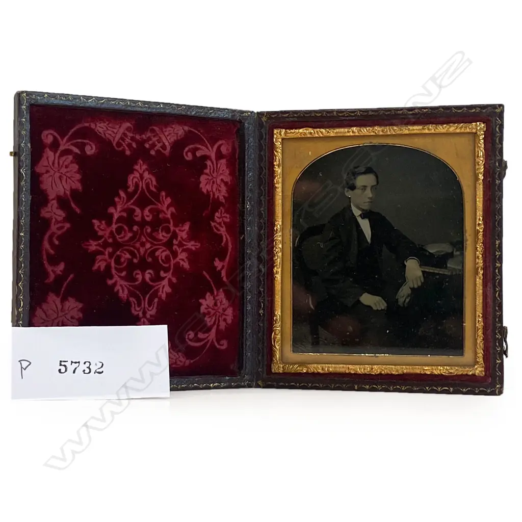 Ambrotype – seated youth with gloves, Image 1++